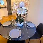 Luxury Flat In Champel